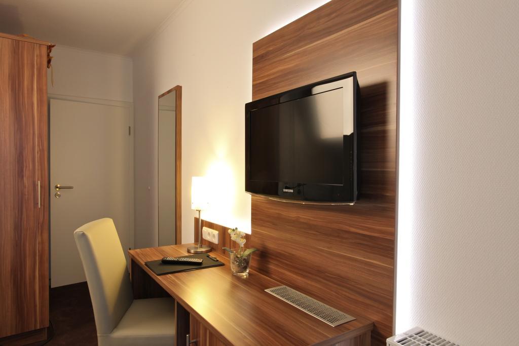 Waldhotel Bad Soden バート・ゾーデン・アム・タウヌス エクステリア 写真